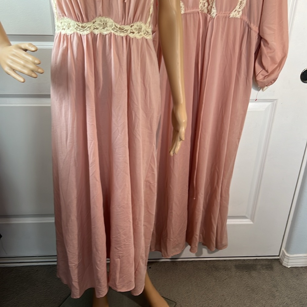 Vtg 1960s dusty pink GILEAD lace night gown 2 pieces dress and robe coquette M - Picture 4 of 9